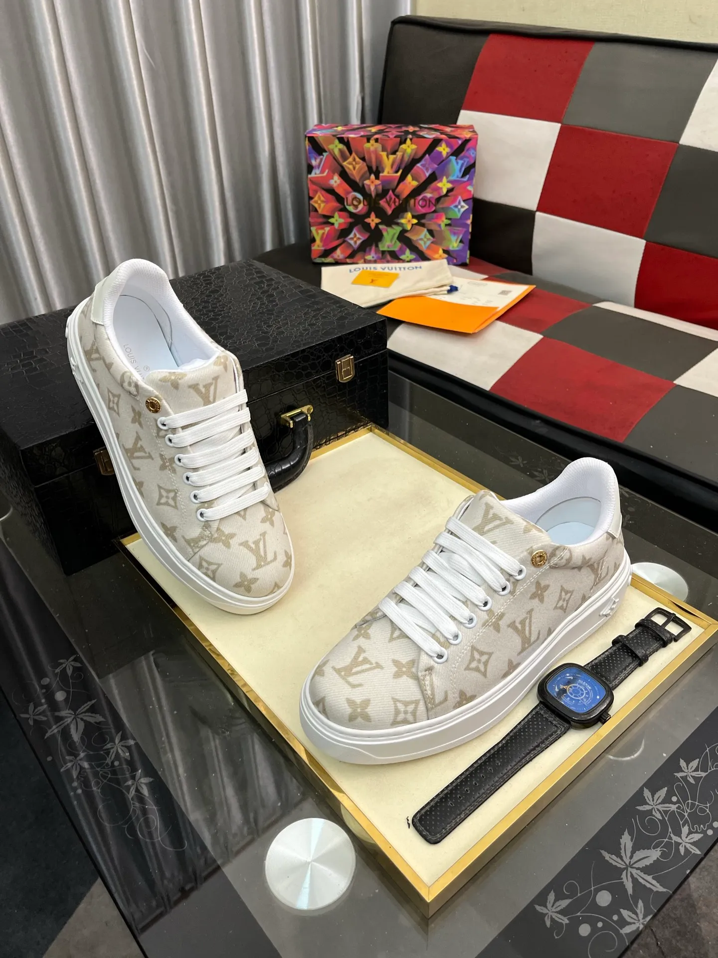 Men's shoes 💰540⌚️⌚️[Louis Vuitton LV] Dad shoes are popular casual sports shoes with outsole, breathable and comfortable, easy to walk, trendy men's versatile fly woven epoxy matching ➕leather lining➕Gucci's popular original outsole, sports and running style, super comfortable. Size 38-445️⃣Colors available